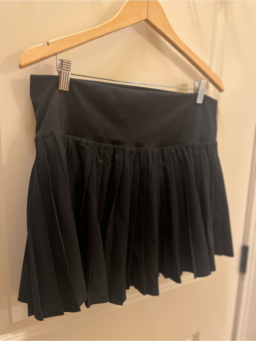 All in motion Black Pleated Skort Skirt